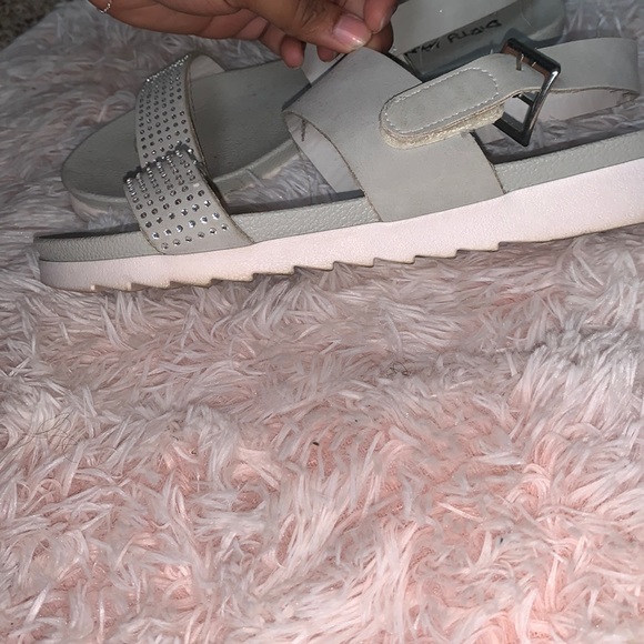 Grey rhinestone sandals - Picture 4 of 4